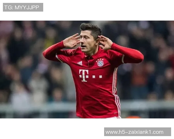 莱万重返安联球场引发拜仁球迷愤怒声讨感叹忘恩负义